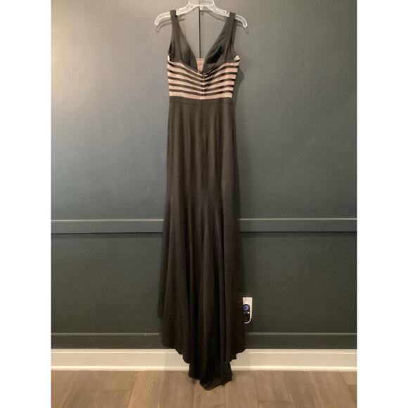 Bicici & Coty Plunge Neckline Sleeveless Asymmetrical Evening Dress gown Small - Picture 2 of 11